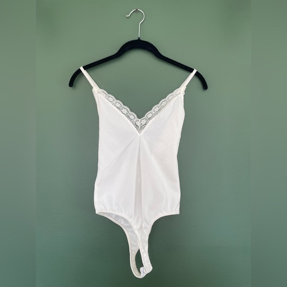 Missguided White Bodysuit - Picture 1 of 5